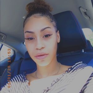 Meet your Posher, May